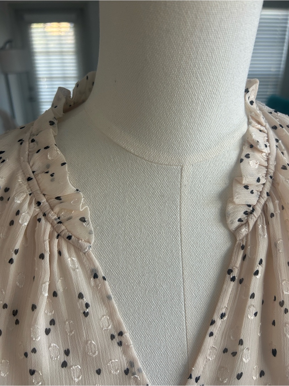 Hilary Radley Cream V-Neck Long-Sleeve Blouse with Black Dot Print - Picture 4 of 10
